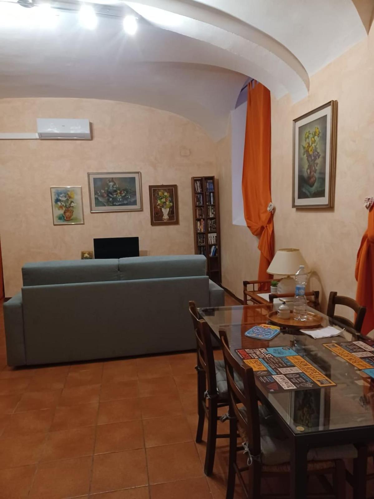 Appartamento Luminosa E Accogliente Casa Centro Storico