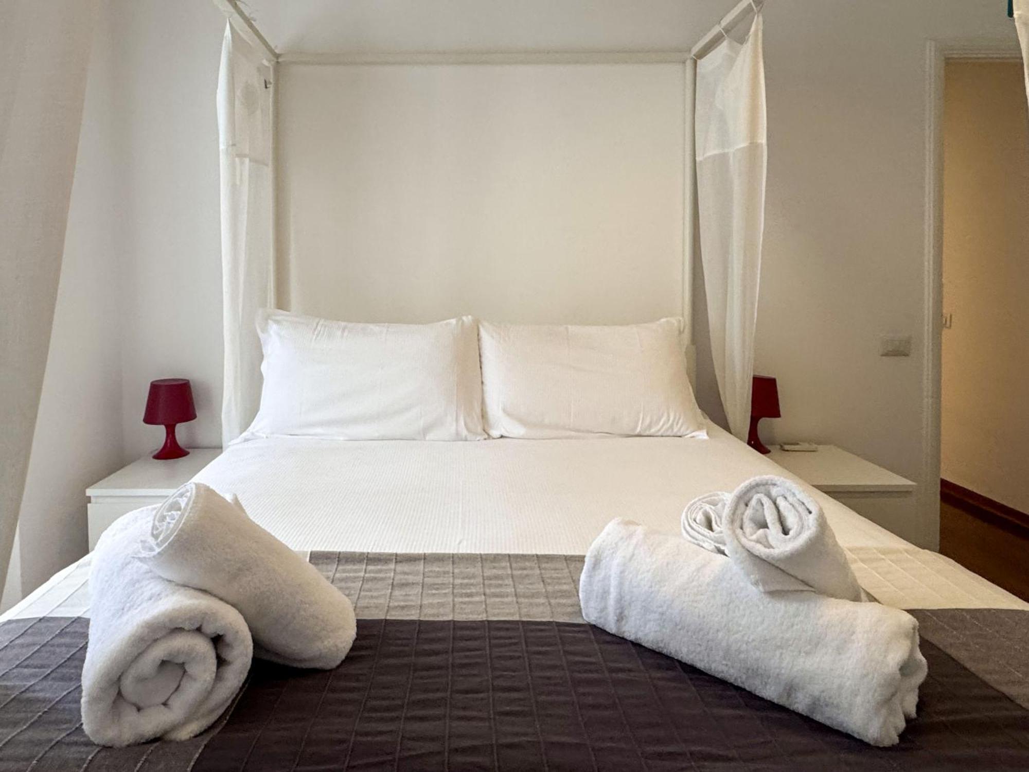 Jhhit - San Pietro First Apartamento
