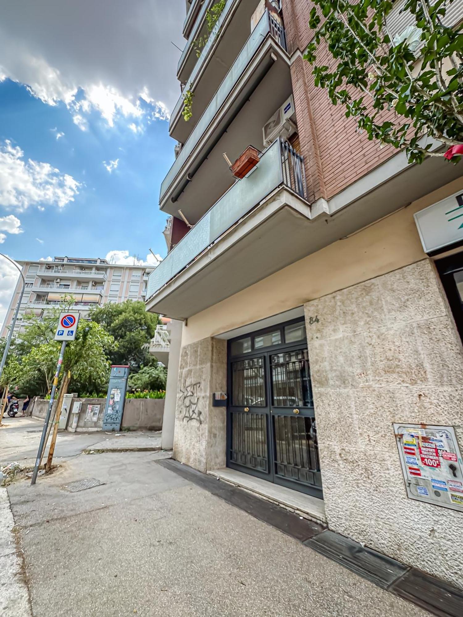 George's Flat - Tiburtina Station Apartment Rome