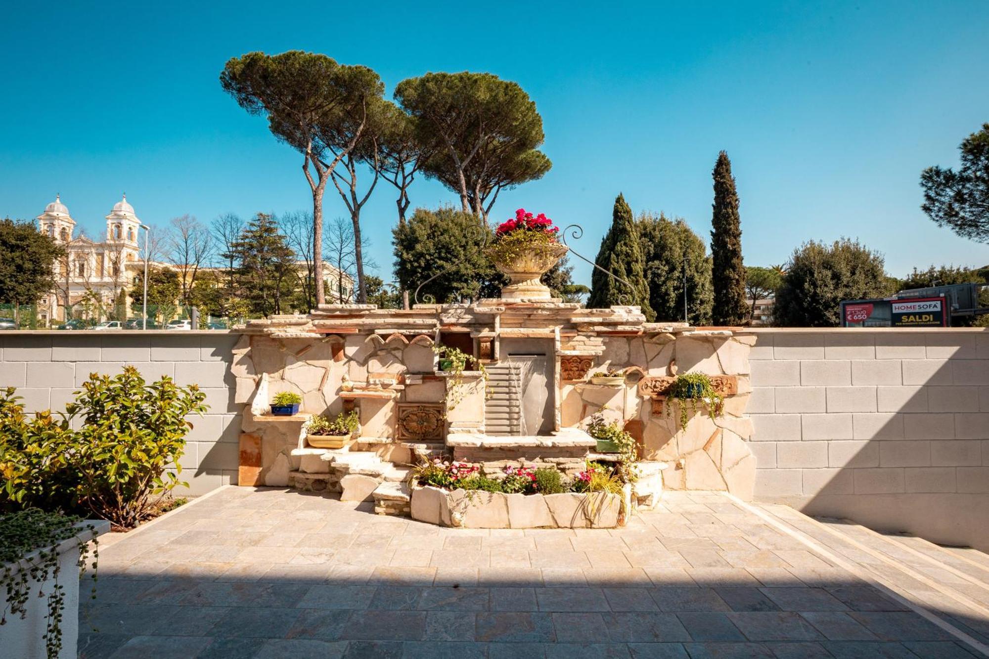 Twins Royal Roma