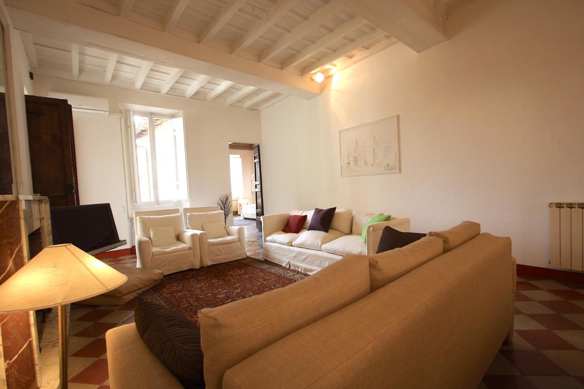 Navona Large 1br House Roma