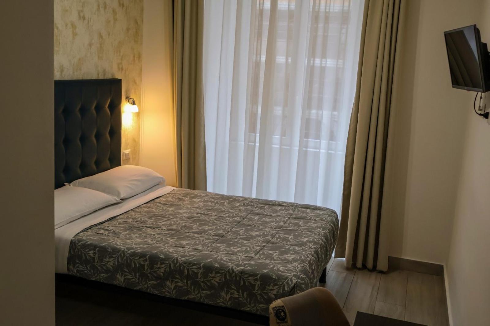 Nives House * Roma