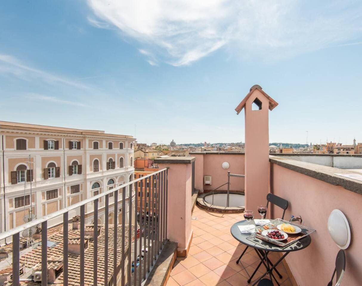 Leilighet Trevi Luxury With Terrace *