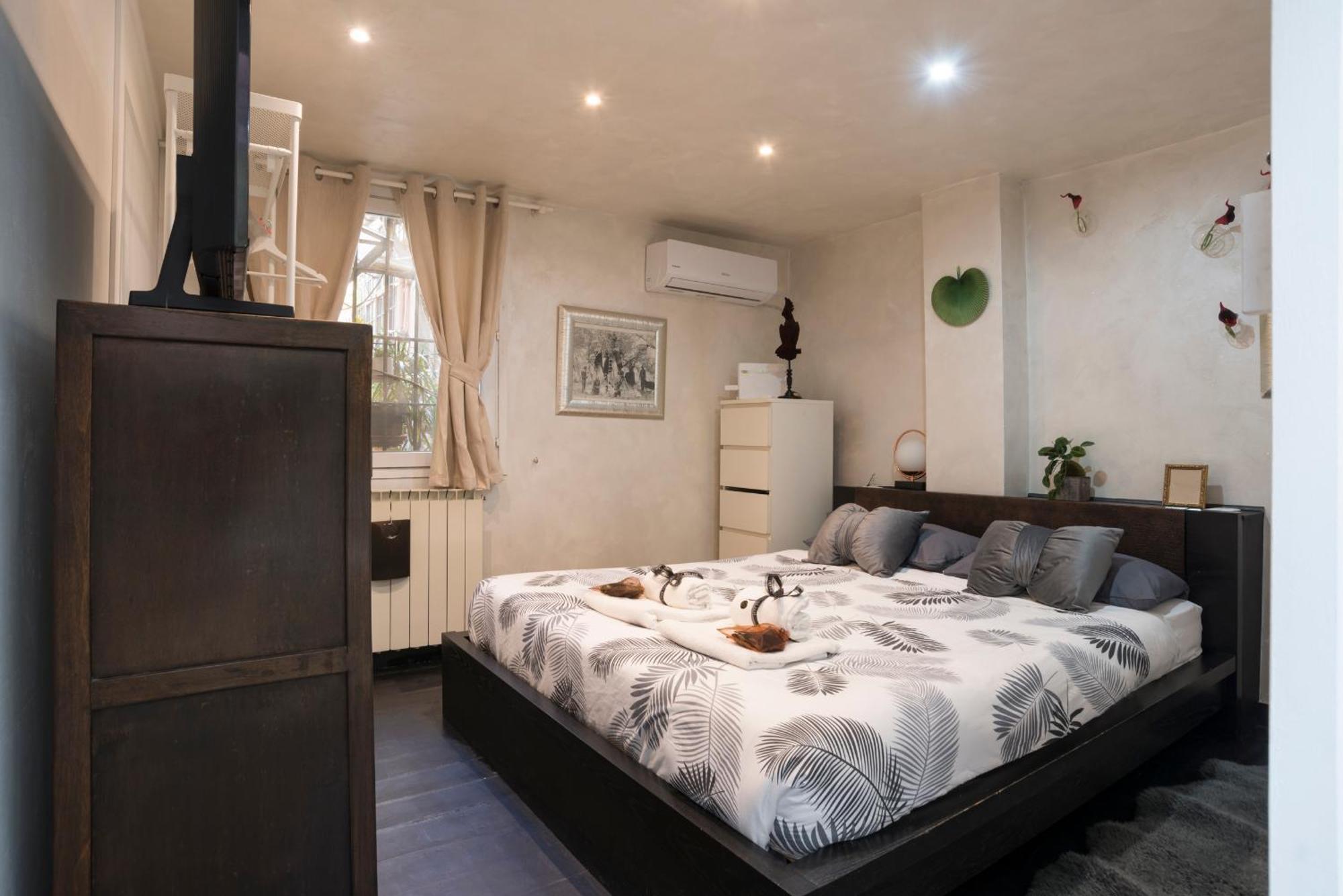 Luxury Piazza Di Spagna Escape With Private Rom