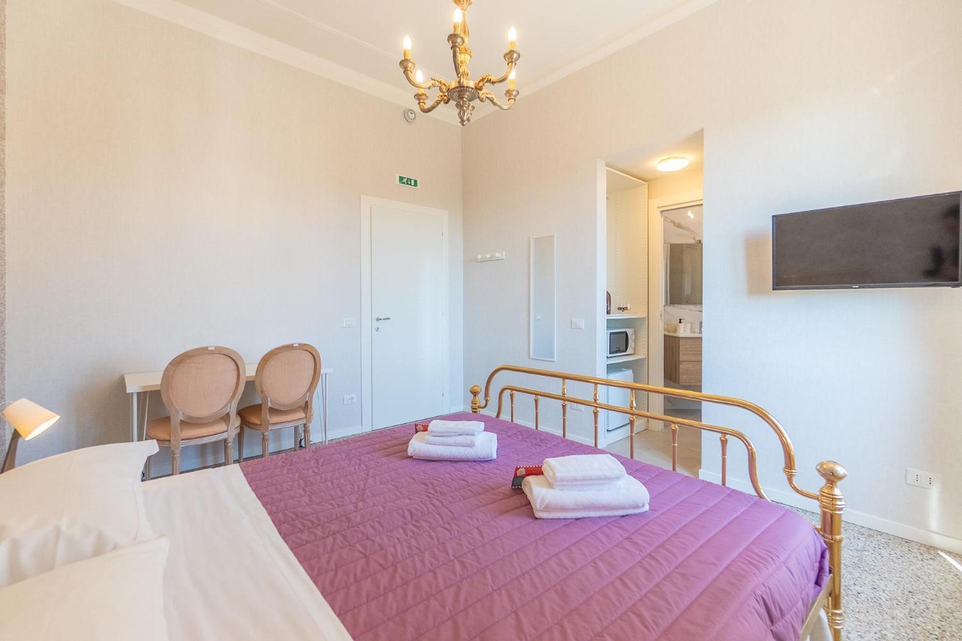 Floret San Giovanni Bed & Breakfast Roma