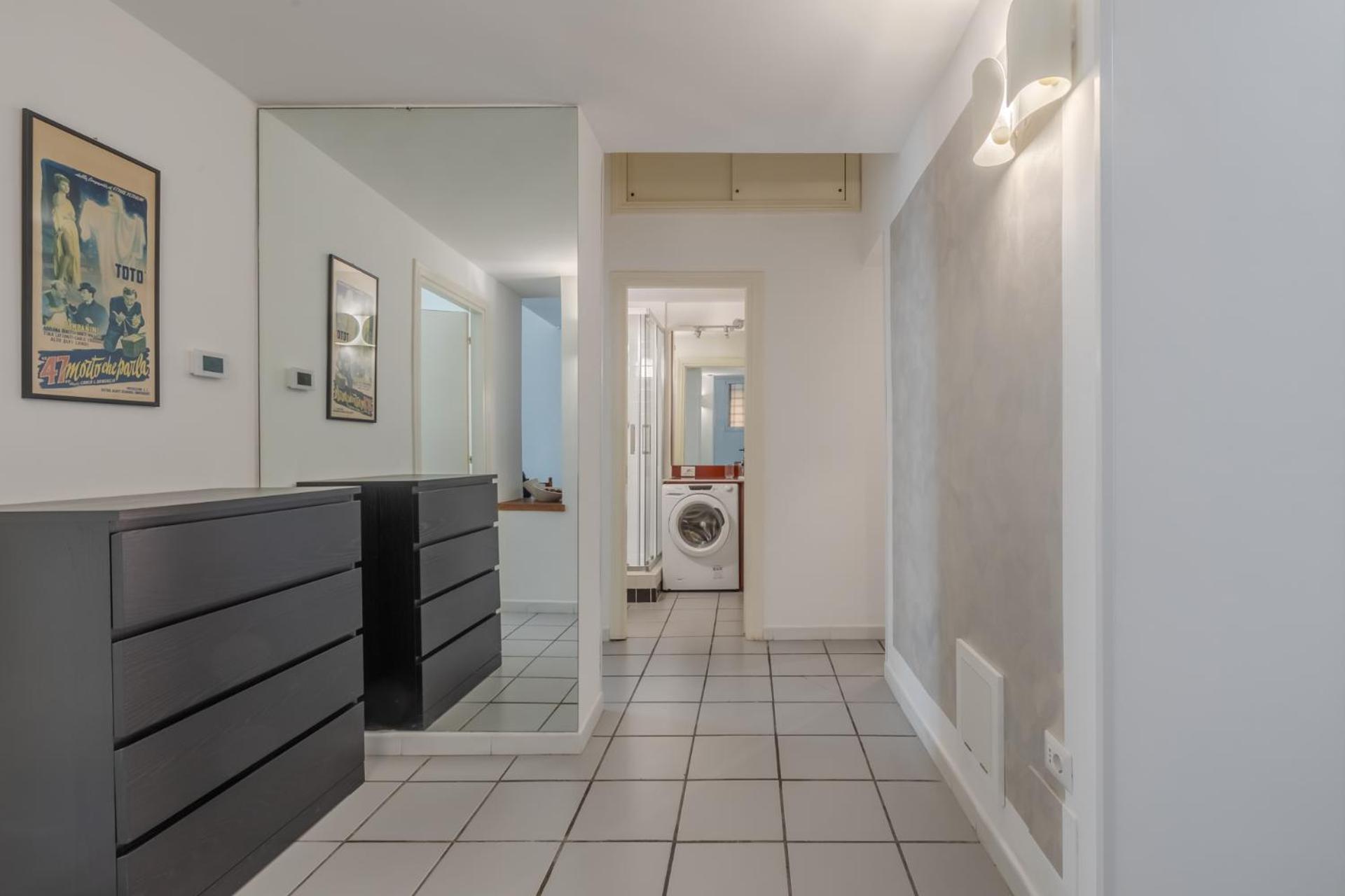 Vibrant Trastevere 2 Bedrooms On Via Del Moro Appartamento