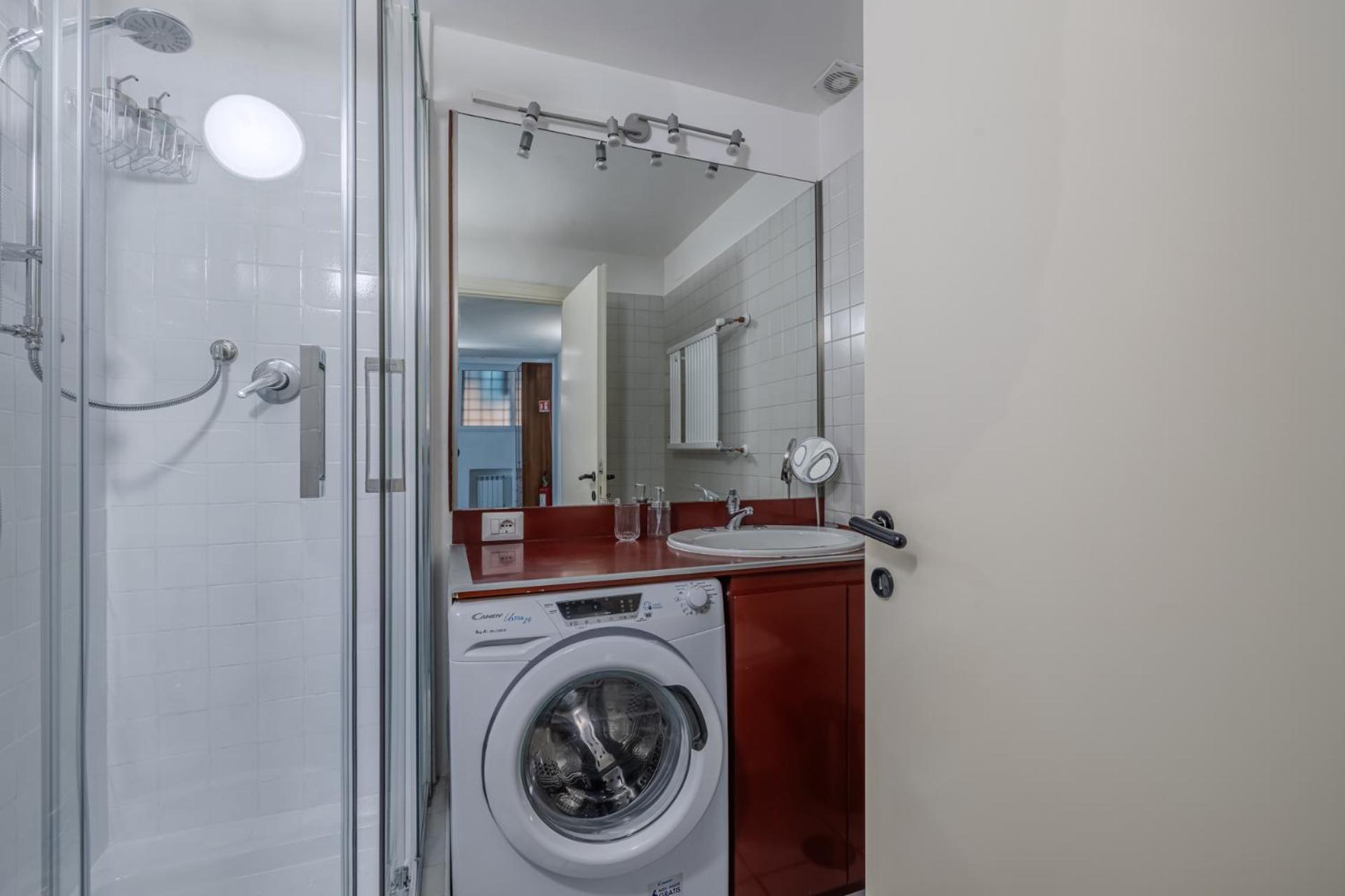 Vibrant Trastevere 2 Bedrooms On Via Del Moro Appartamento Roma