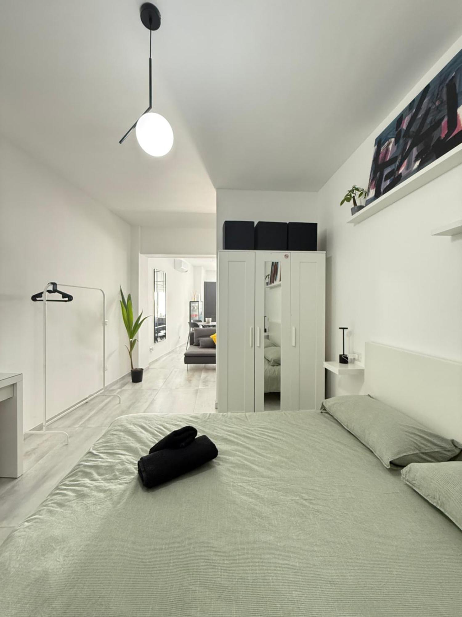 Ethereal Waves Above The Clouds Apartamento Roma
