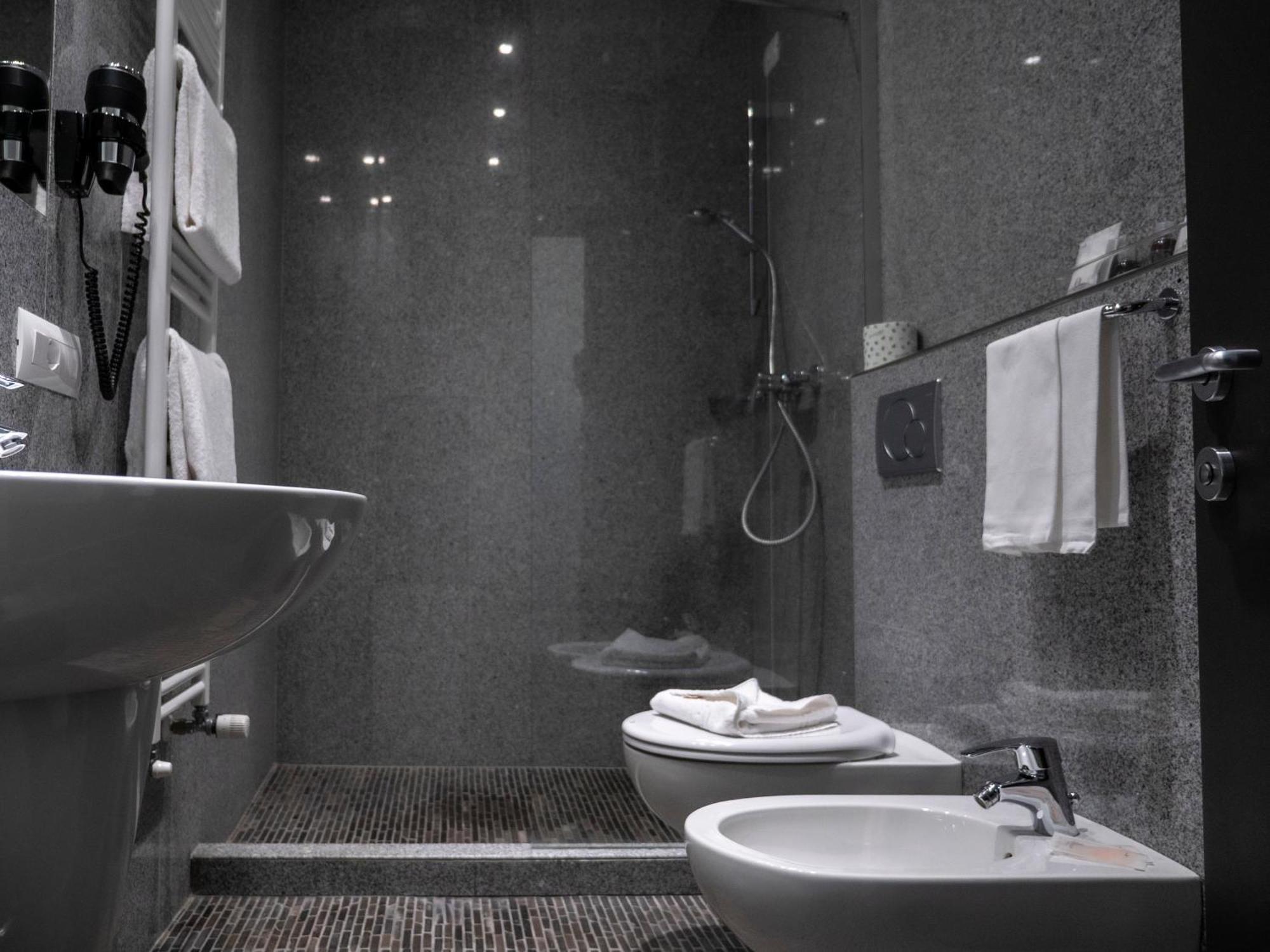 Loto Business Hotel