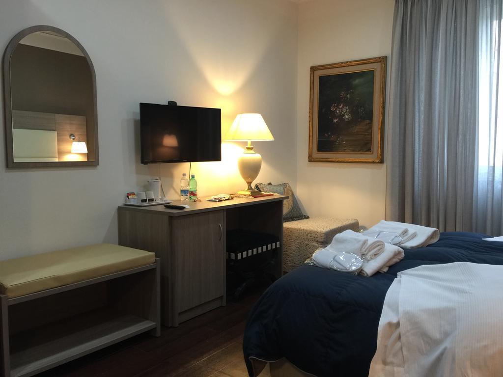 Le Vibrazioni Roma
