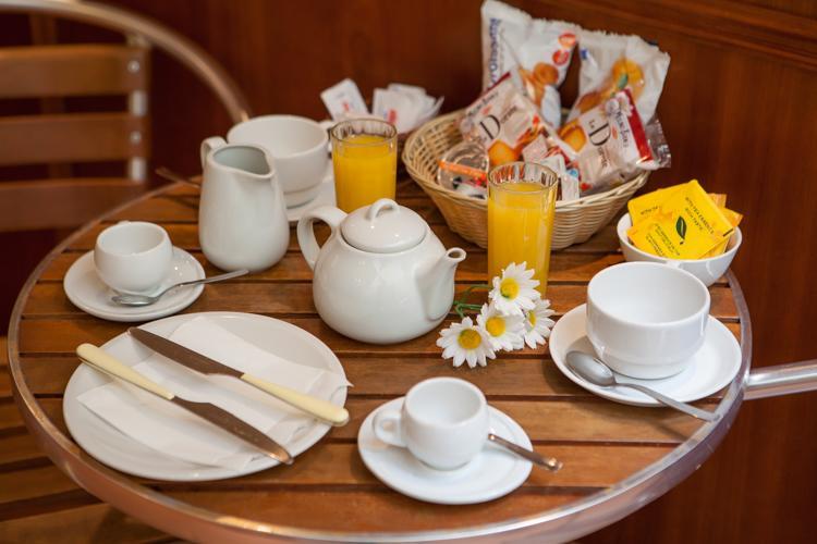 Acomodação com café da manhã  Nights In Roma