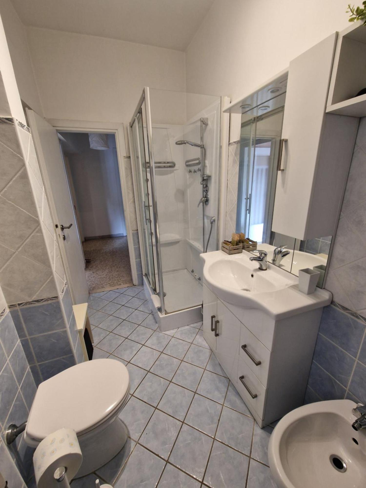 Da Nonna Santa & Private Parking Apartamento Roma