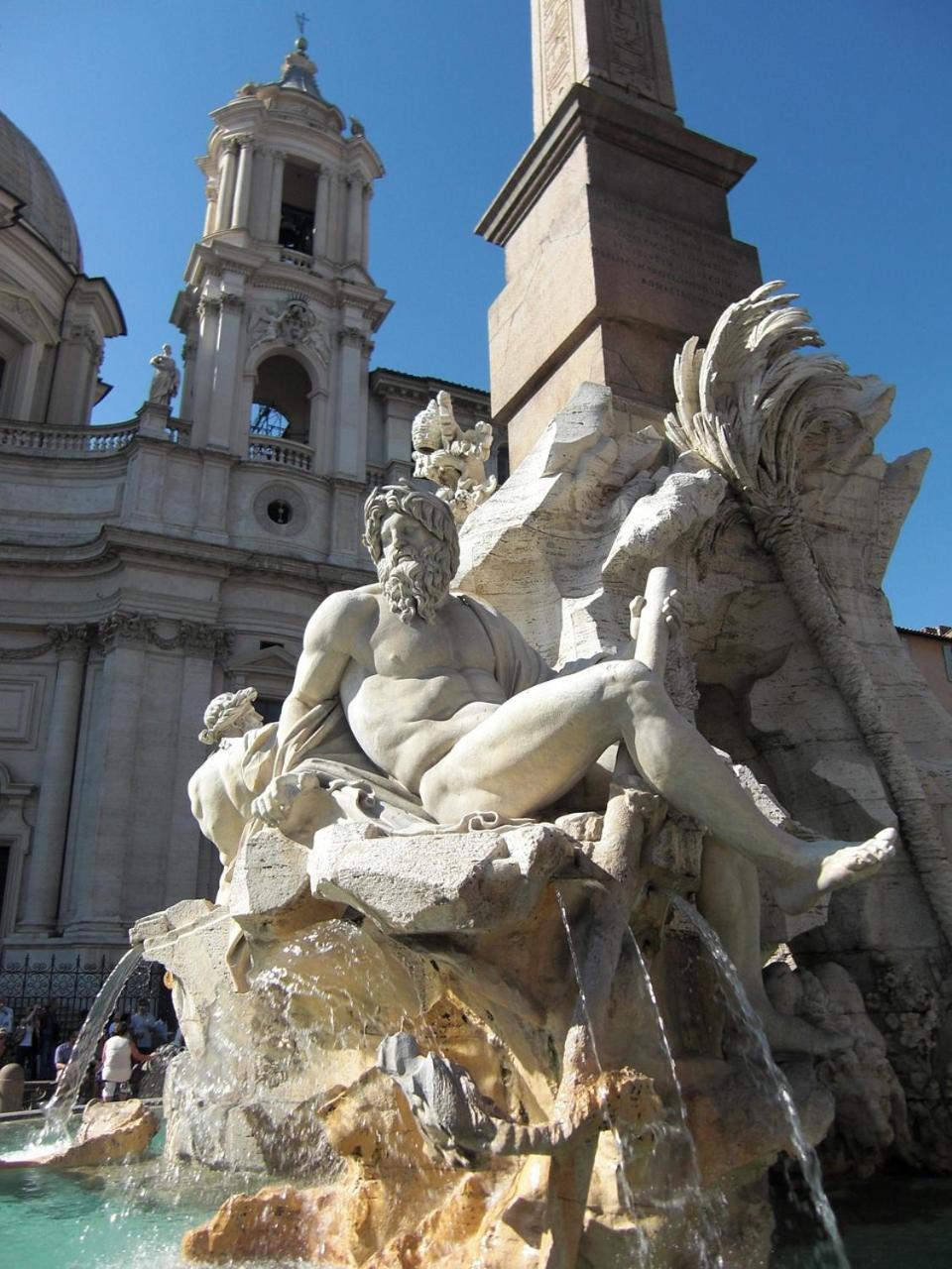 Piazza Cancelleria * Roma