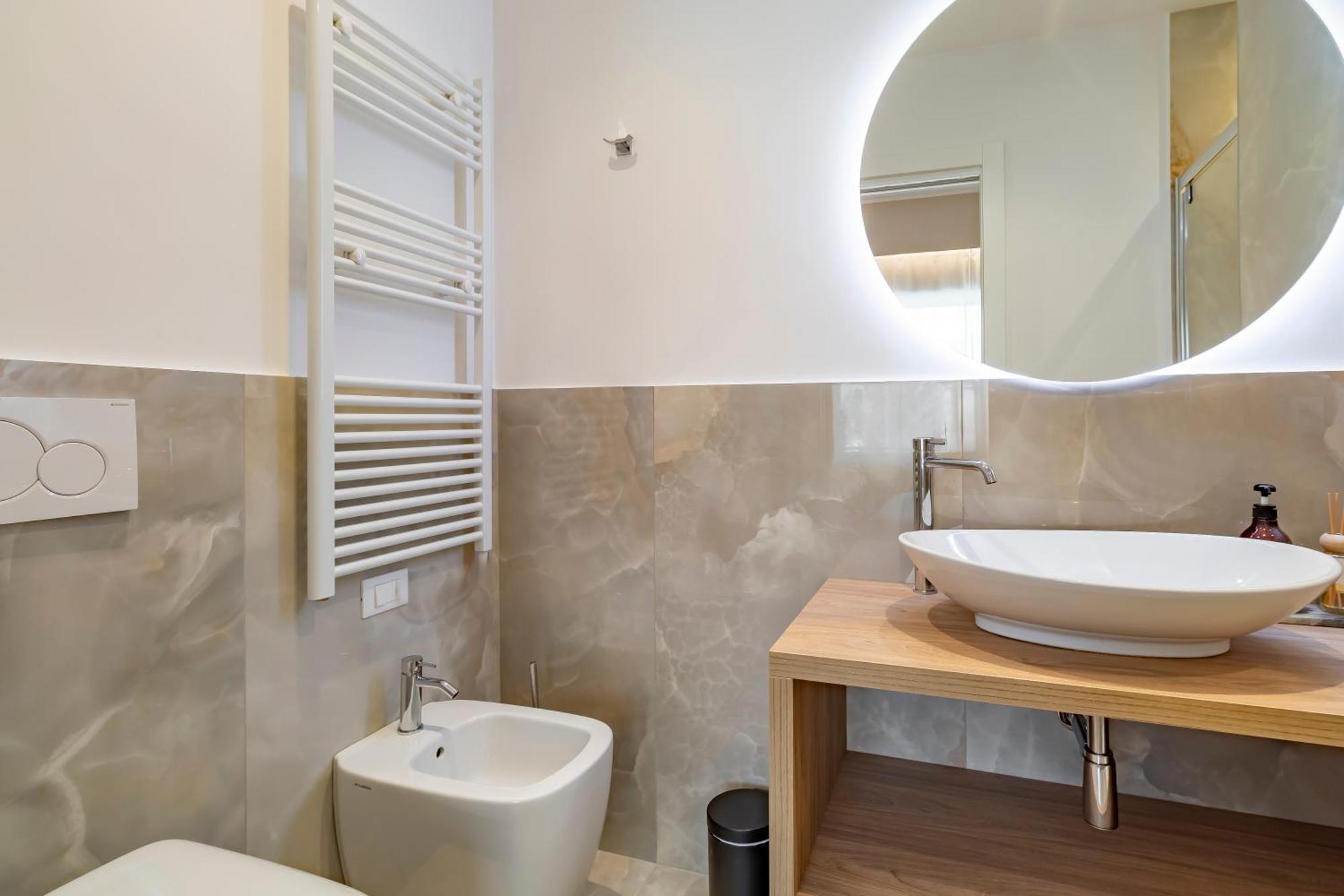Cipro Vatican Luxury Escape * Roma