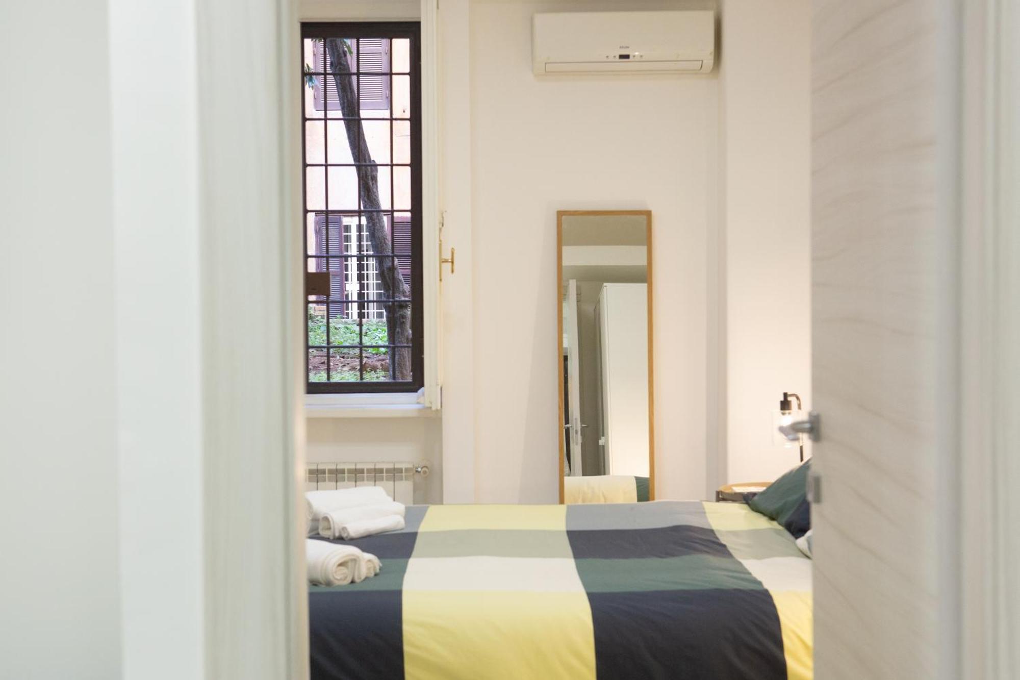 Appartamento Sunny's - 8min From Colosseum *