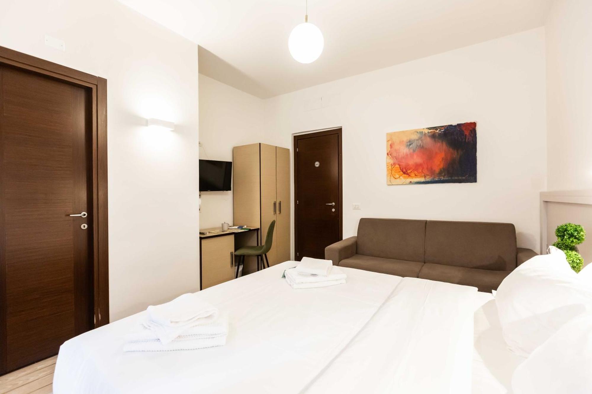 Renovated 2-bdr Flat Statuto - Zen 51 Appartamento *