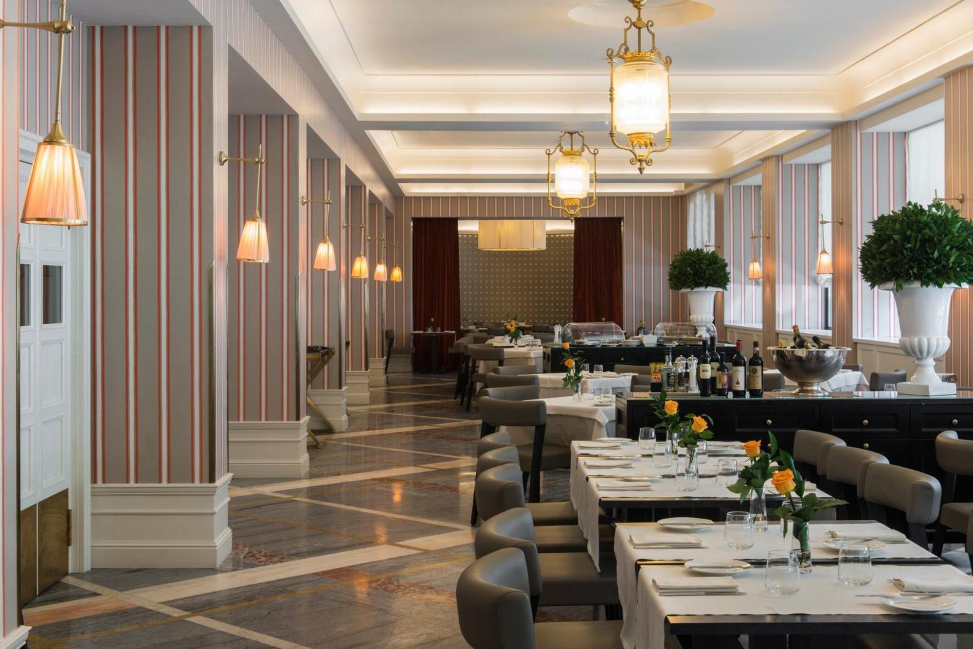 Starhotels Michelangelo Hotel 4*