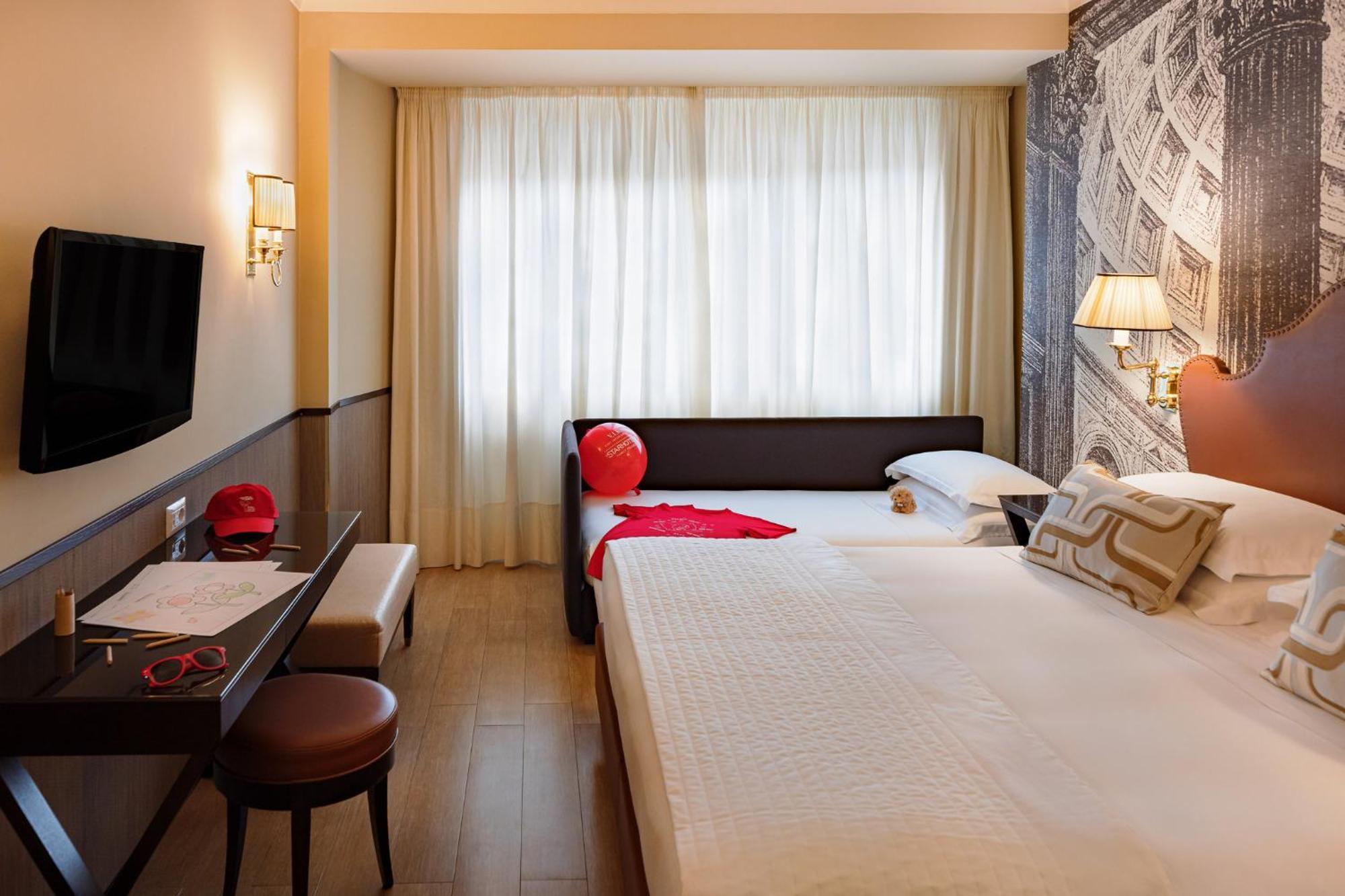 Starhotels Michelangelo Hotel 4*