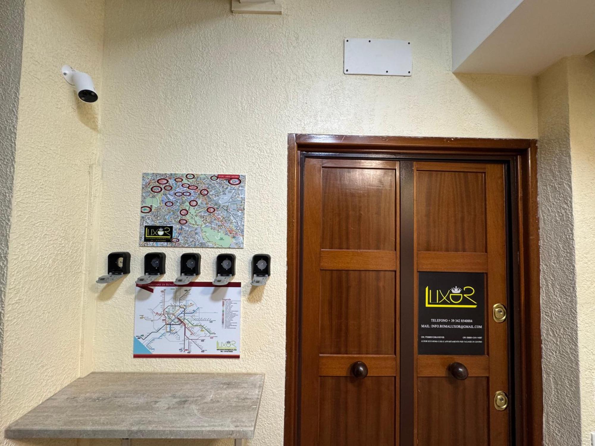 Luxor Eco Casa E Per Vacanze In Centro Piazza Bologna, Colosseo, Piazza Di Spagna, Vaticano, San Pietro, Sapienza, Fontana Di Trevi, Piazza Navona, Trastevere, Tiburtina, Termini, Aeroporto Bed & Breakfast 2*