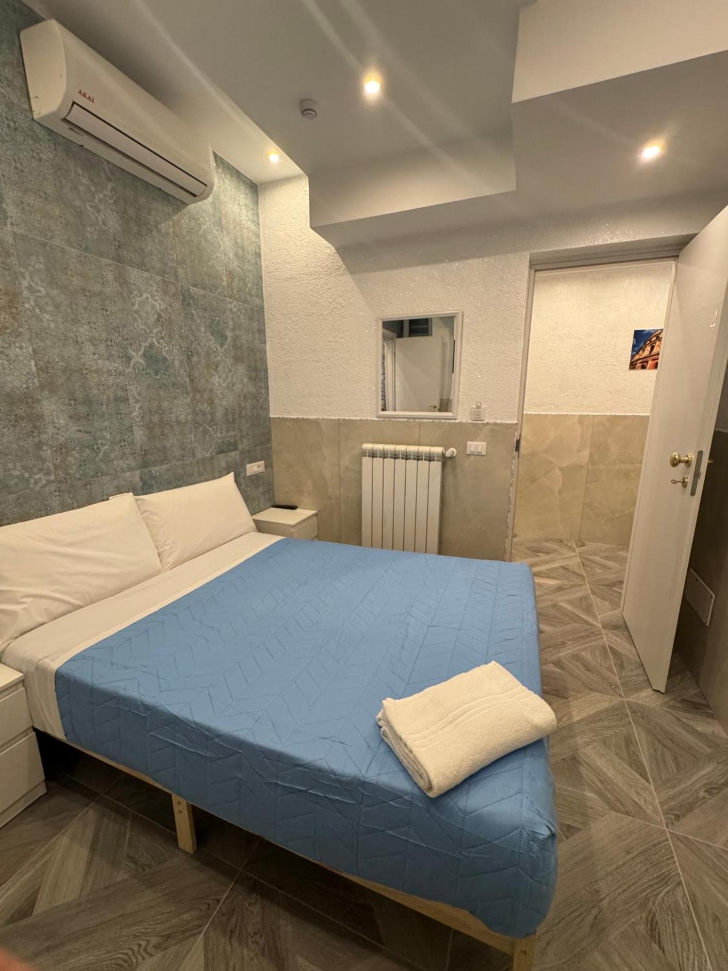 Luxor Eco Casa E Per Vacanze In Centro Piazza Bologna, Colosseo, Piazza Di Spagna, Vaticano, San Pietro, Sapienza, Fontana Di Trevi, Piazza Navona, Trastevere, Tiburtina, Termini, Aeroporto Bed & Breakfast Rome