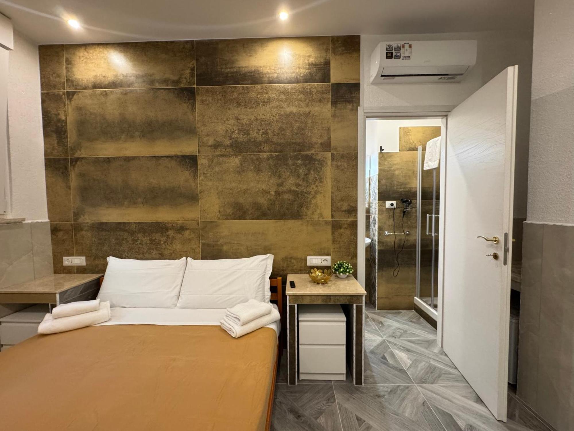 Luxor Eco Casa E Per Vacanze In Centro Piazza Bologna, Colosseo, Piazza Di Spagna, Vaticano, San Pietro, Sapienza, Fontana Di Trevi, Piazza Navona, Trastevere, Tiburtina, Termini, Aeroporto 2*