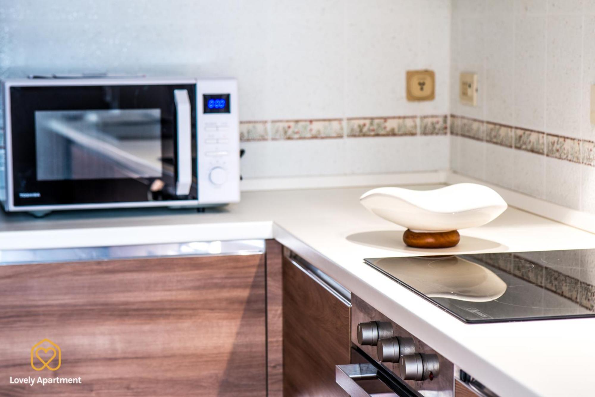 Apartment Lovely In - Volturno Rom