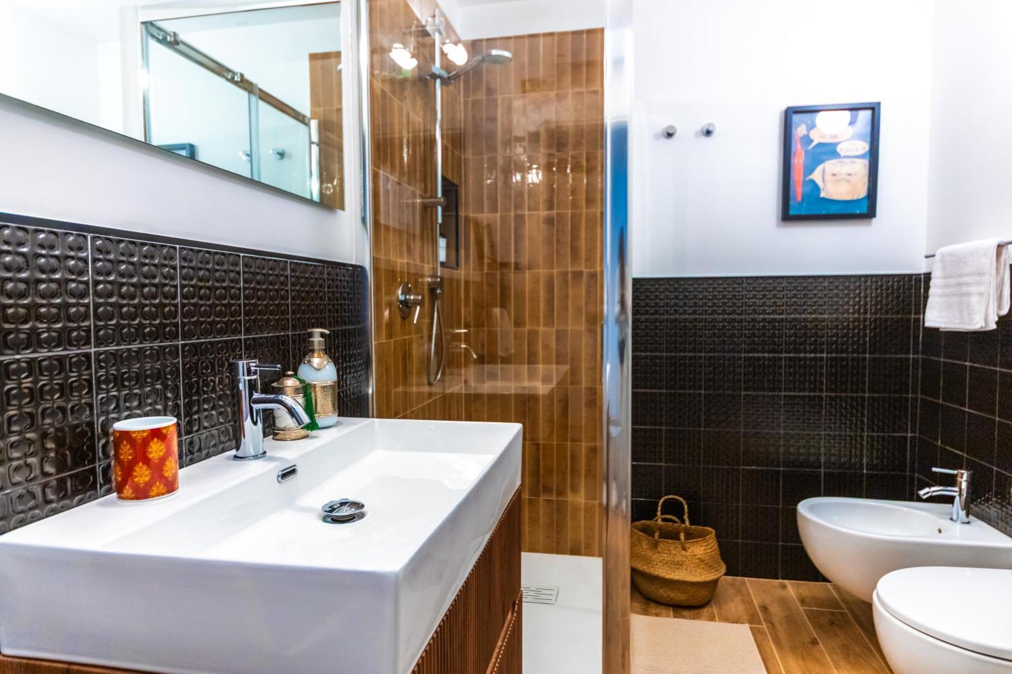 Casa Fen Palazzo Storico - Re Di Metro A - 2camere2bagni Apartamento