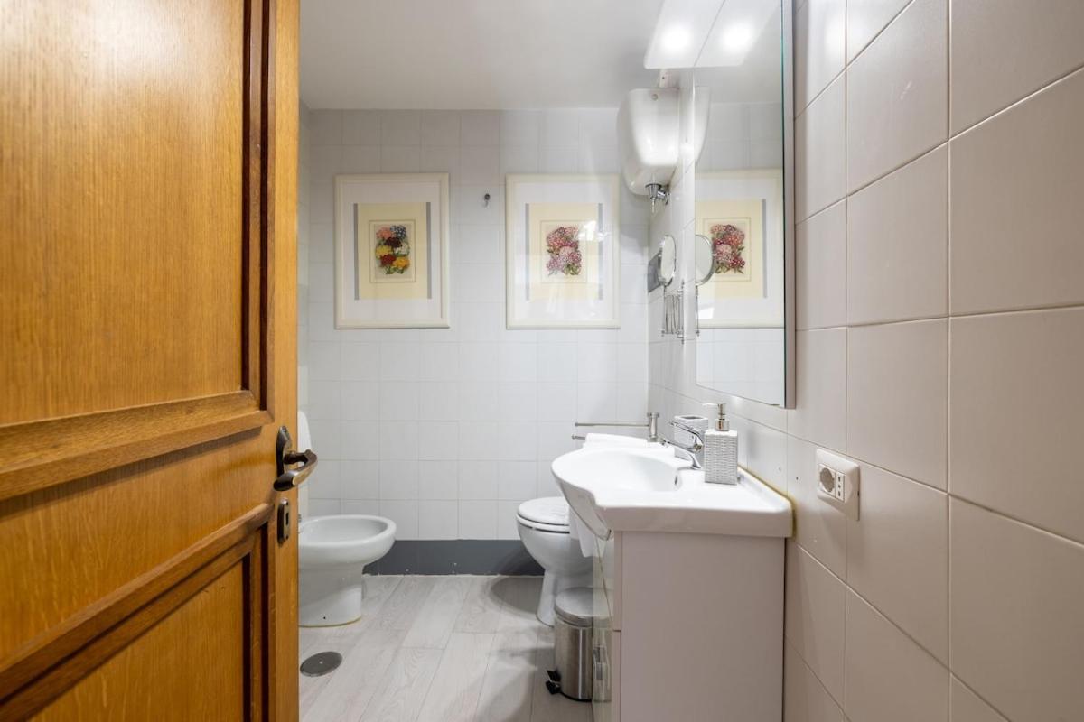 Appartamento Romantic Refuge In Piazza Navona Roma