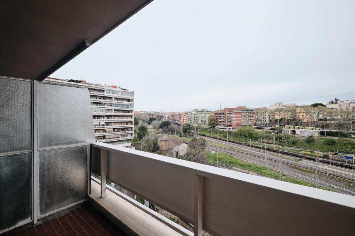 New Gens Iulia 2 Min Da Stazione Trastevere Appartamento Roma