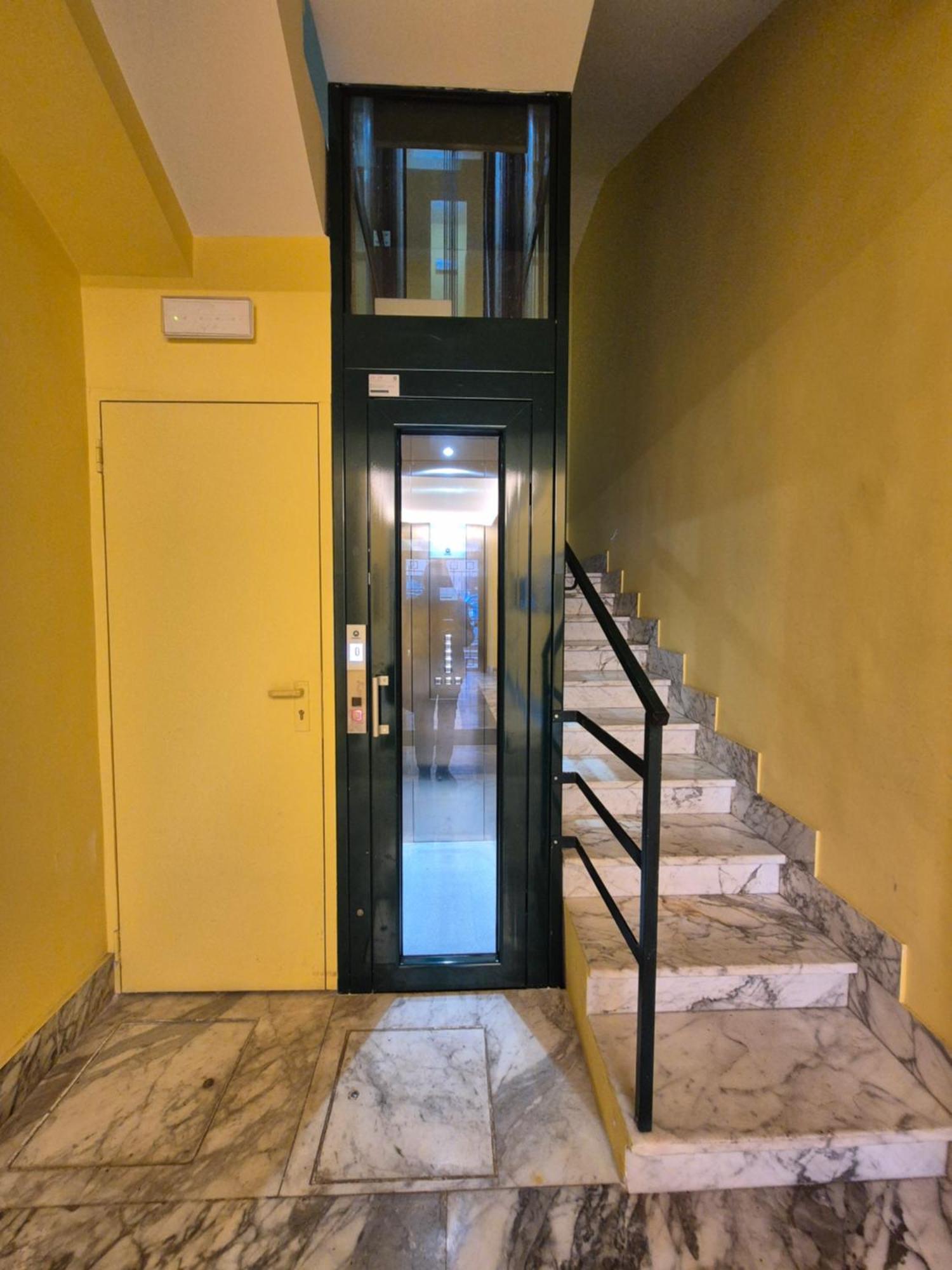 Fiore Apartment *