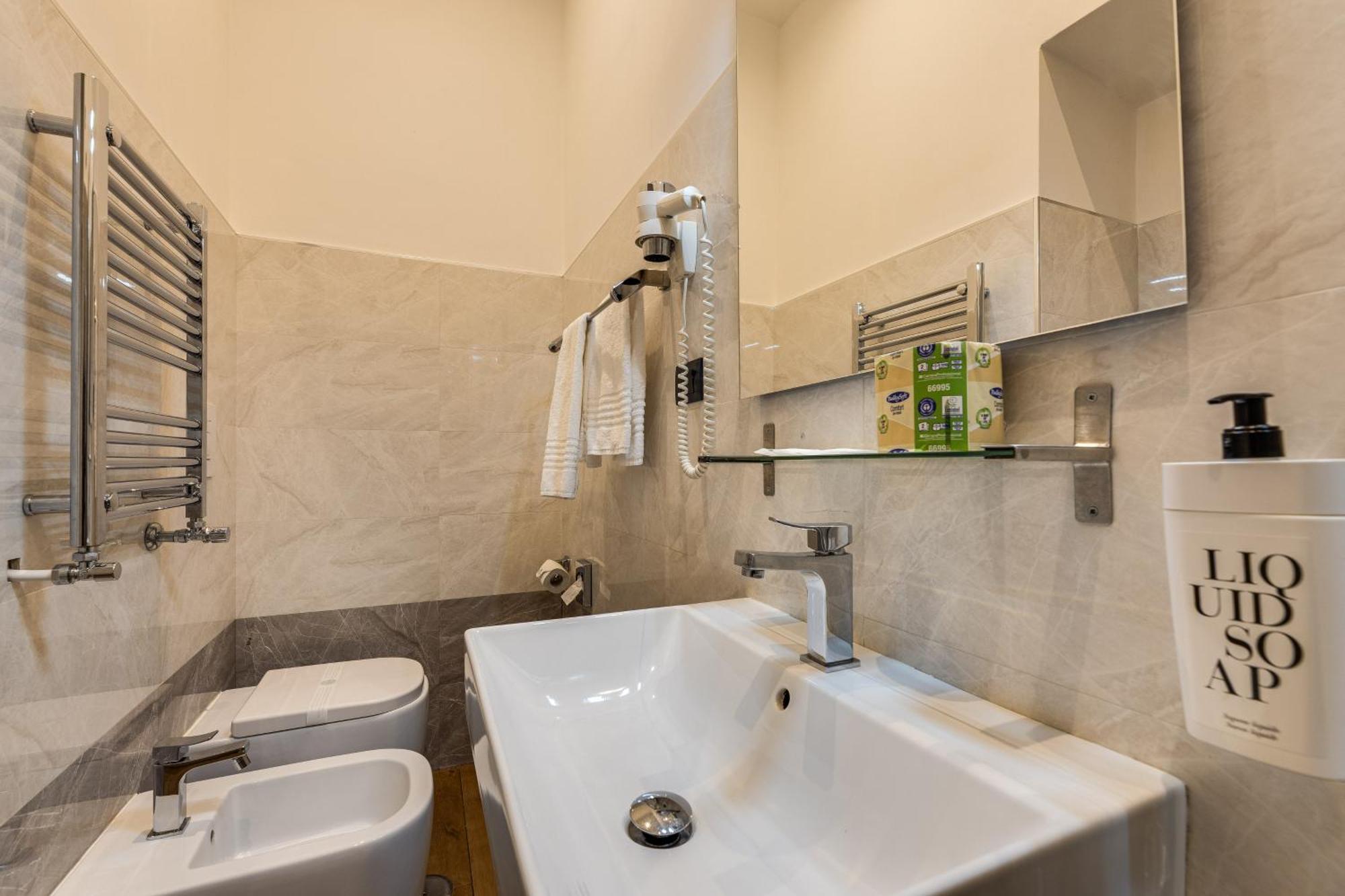 Seven 2* Roma