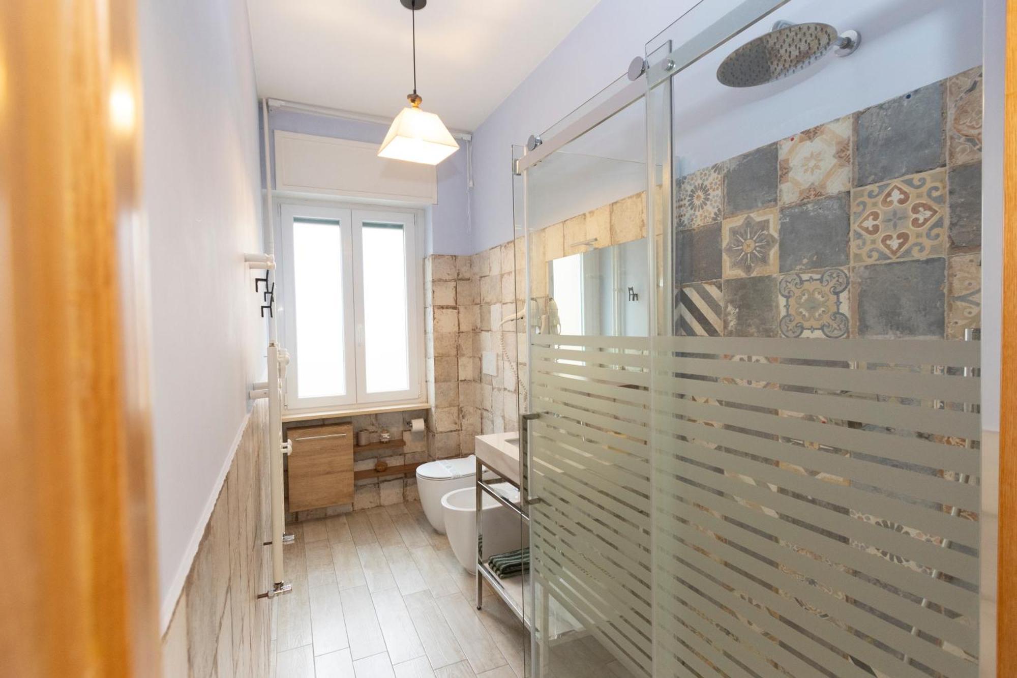 Apartment B9 *