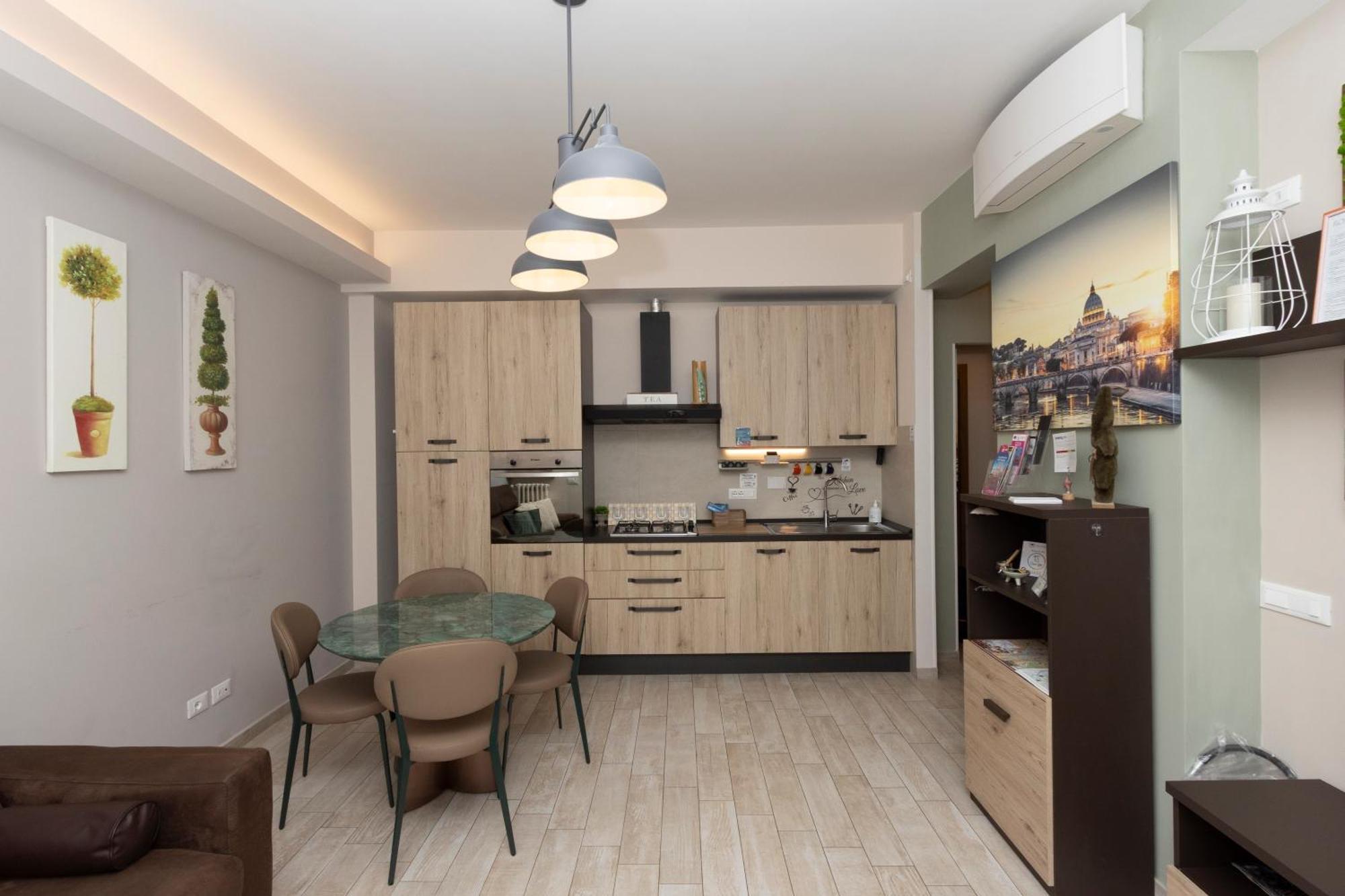 B9 Apartment Rom