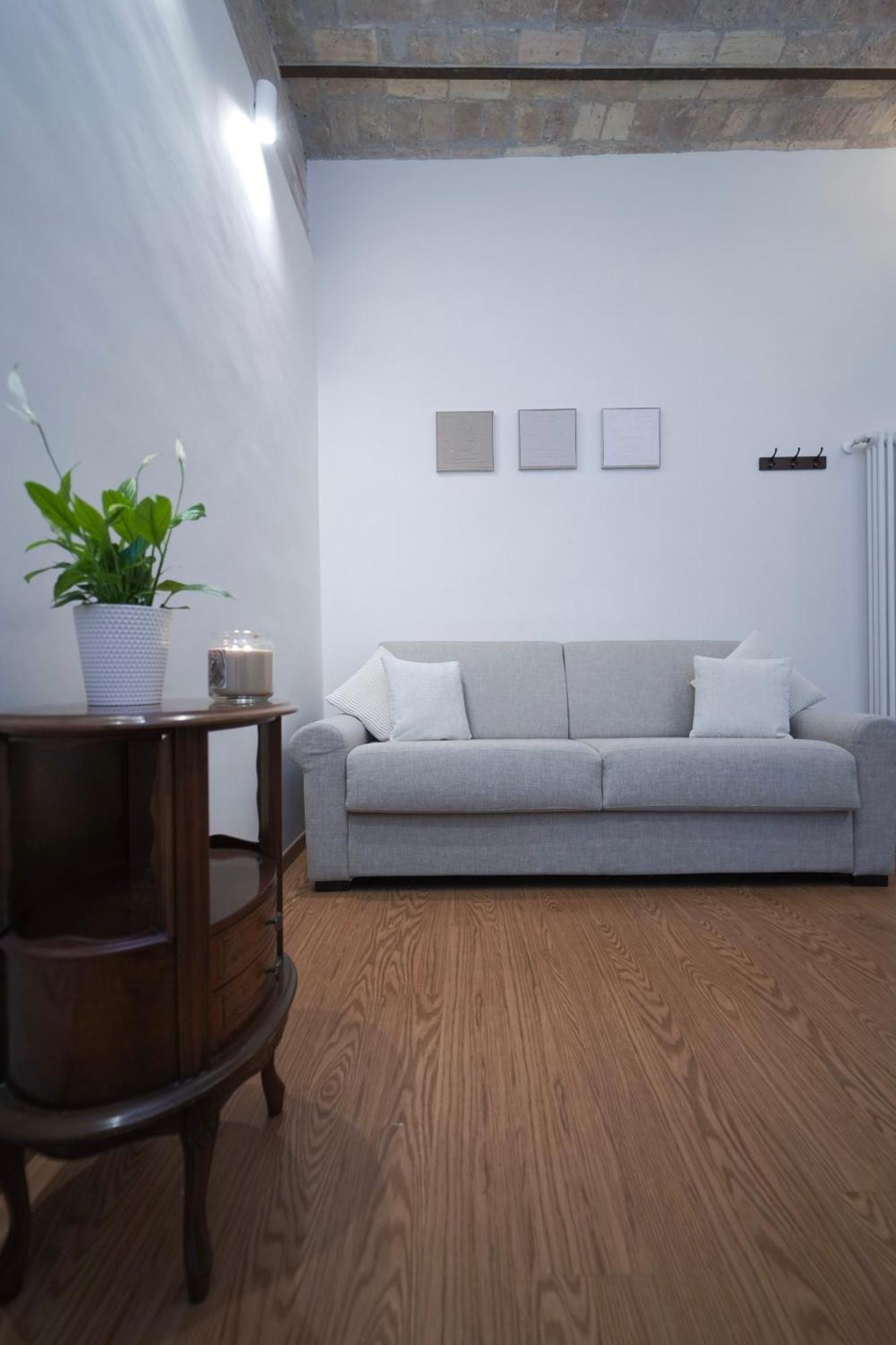 Bruno Domus Colosseo Apartamento