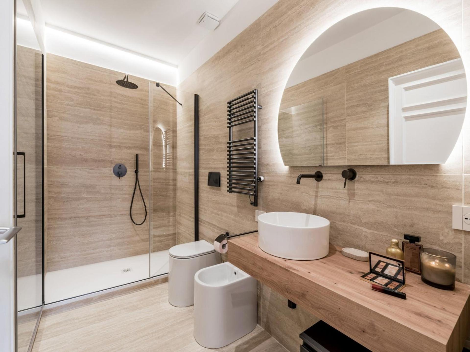 The Rent - Prestigious Multi-bedroom Overlooking St. Peter's * Roma
