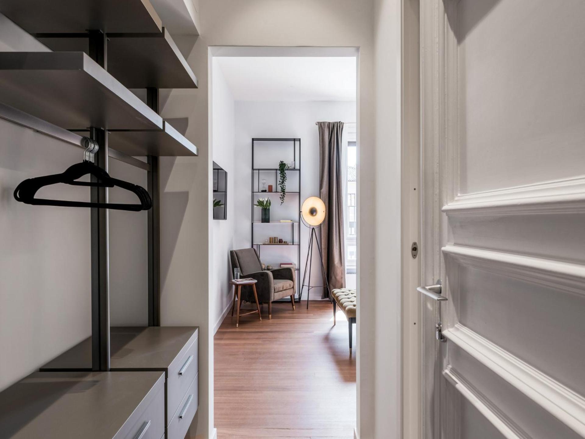 The Rent - Prestigious Multi-bedroom Overlooking St. Peter's Appartamento