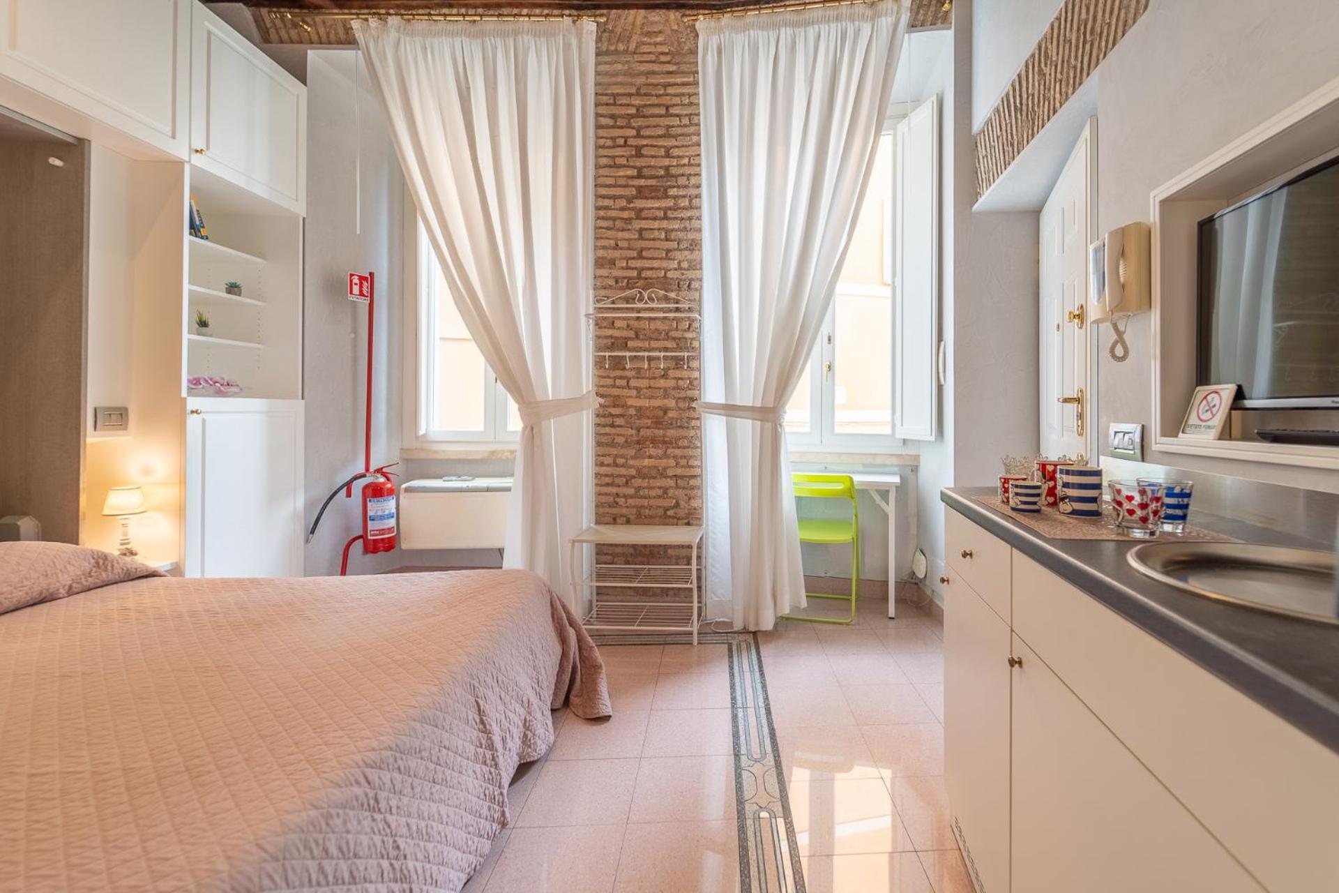 Secret Retreat In The Heart Of The Ghetto By Houseeds Apartamento