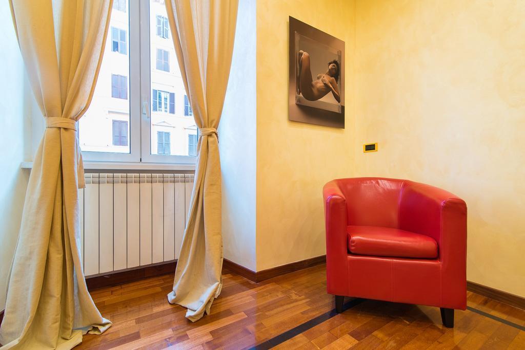 Arco Di Gallieno Bed and breakfast