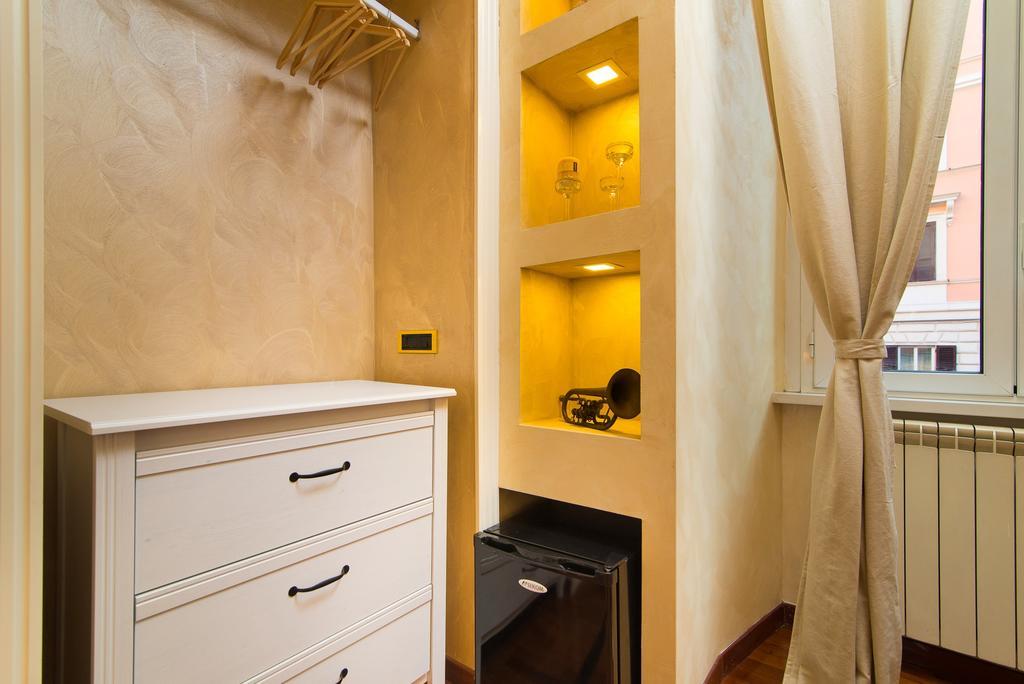 Arco Di Gallieno Bed and breakfast *