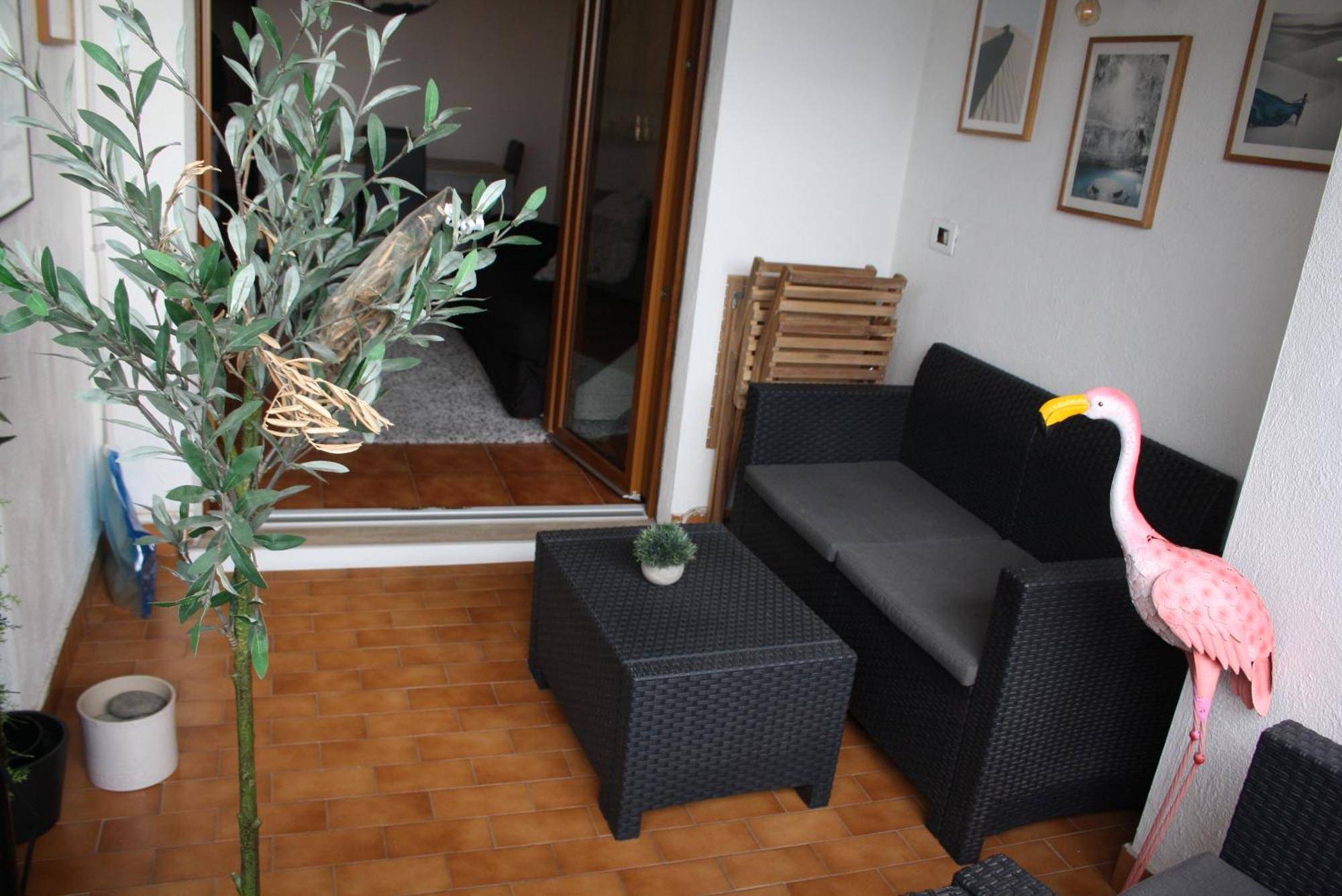Apiro 11 * Roma