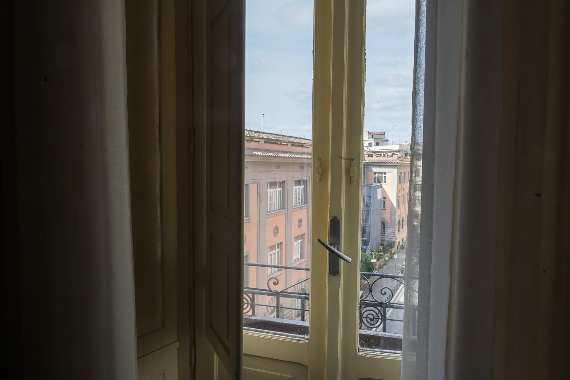 Borghese Executive Affittacamere