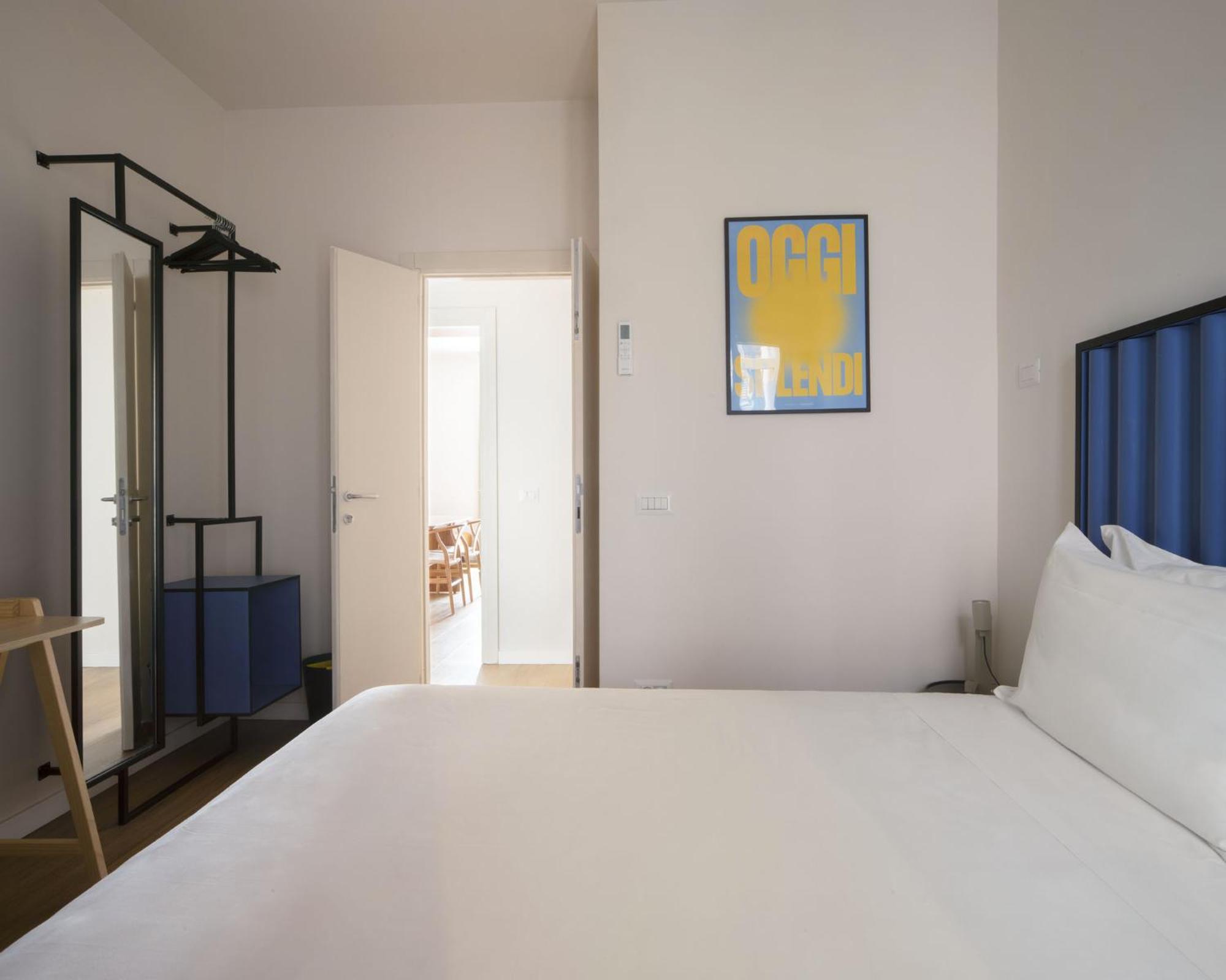 Hostal Yellowsquare Roma