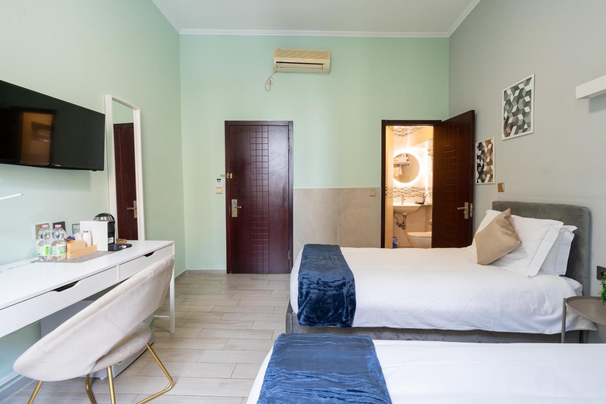 Leoni Di Giada 3* Roma