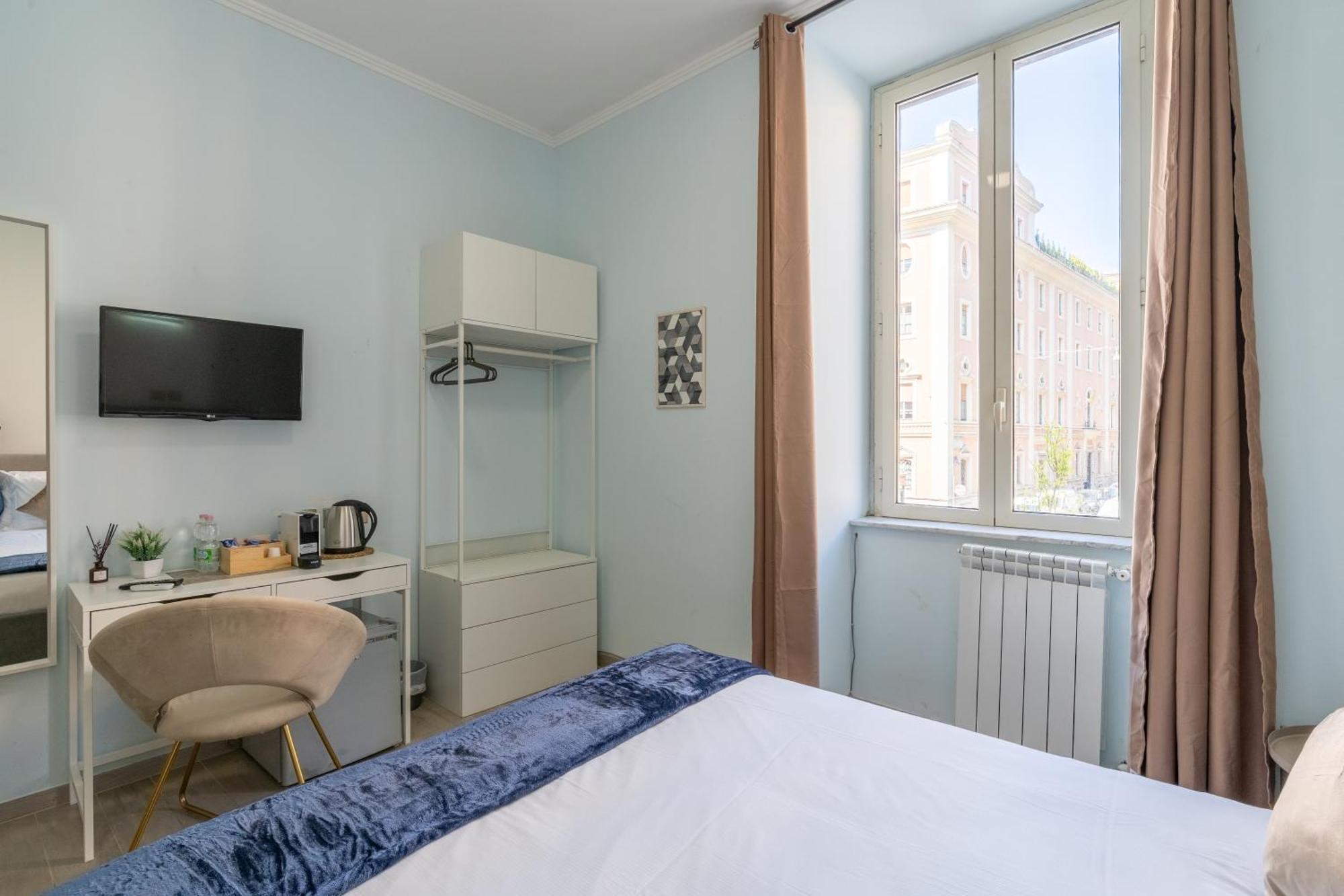 Bed & Breakfast Leoni Di Giada - Close To Station Roma