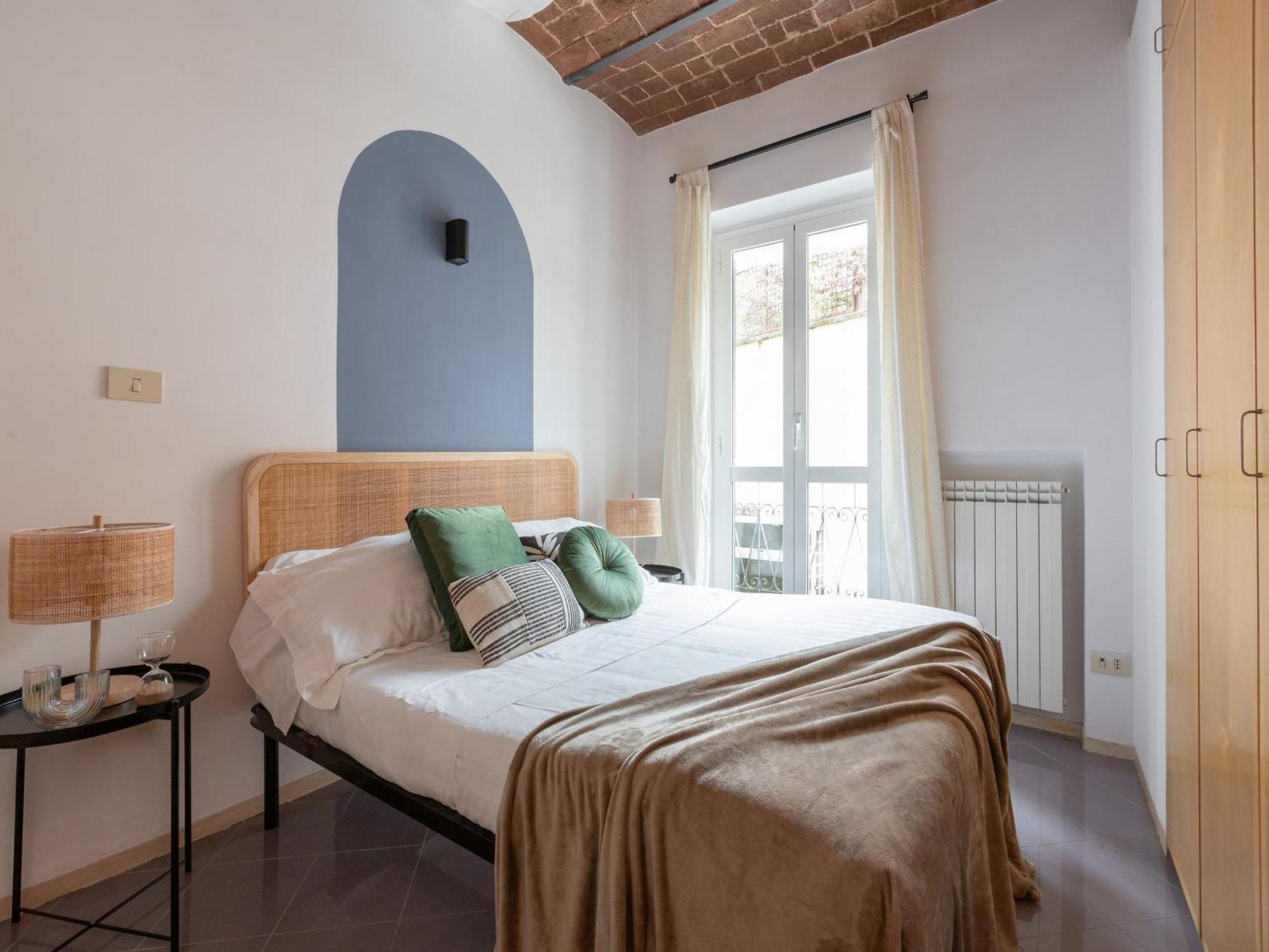 Leilighet The Rent - Two-bedroom With Terrace Near Trevi Fountain Roma