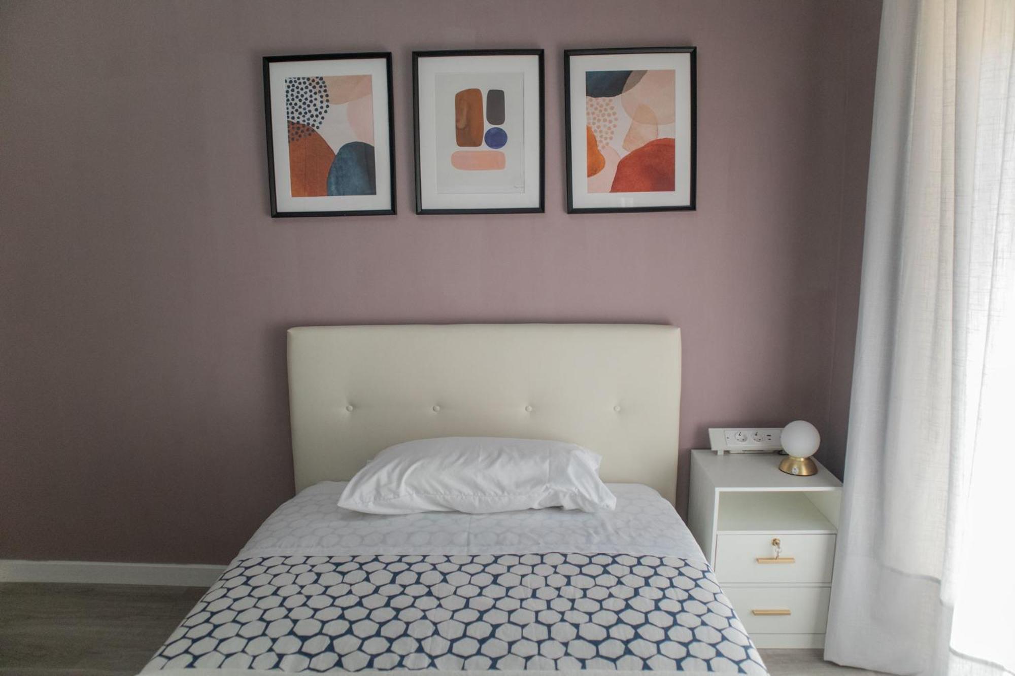 Sara's - Modern Near Metro, Perfect For Families And Groups In *