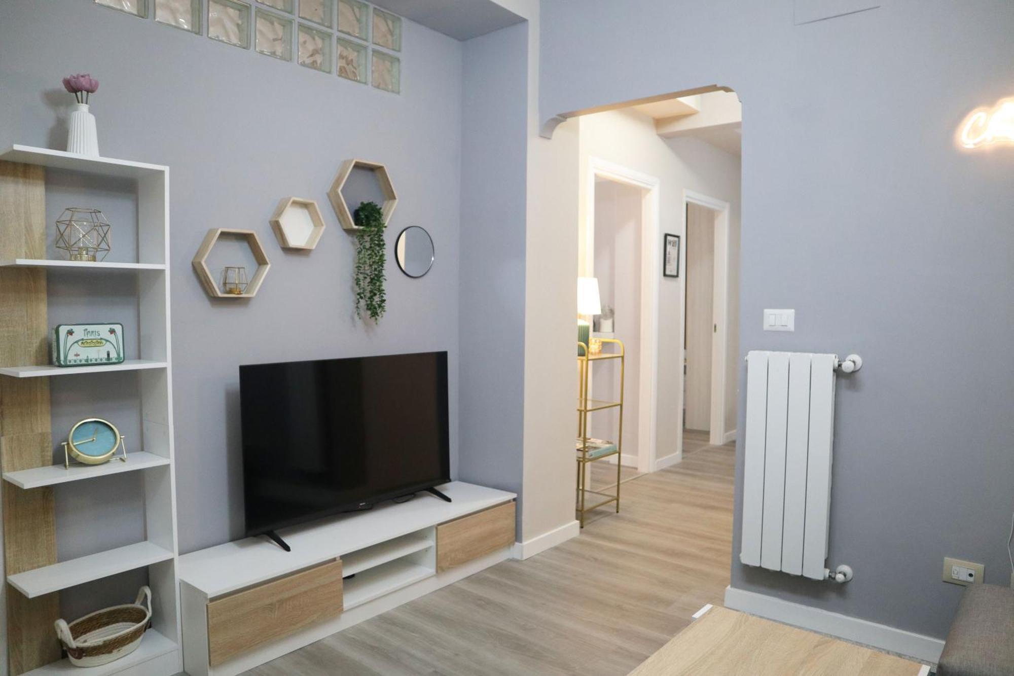 Sara's - Modern Near Metro, Perfect For Families And Groups In Apartamento *