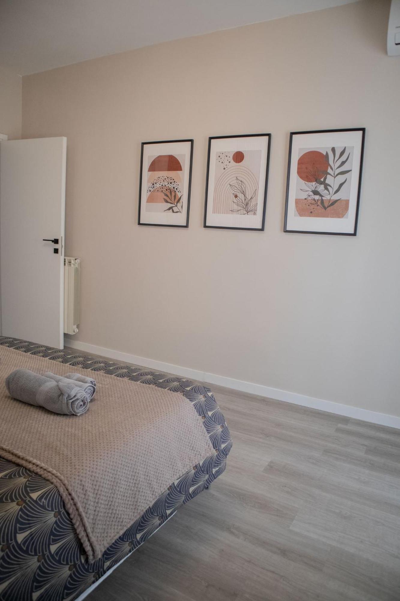 Sara's - Modern Near Metro, Perfect For Families And Groups In * Roma