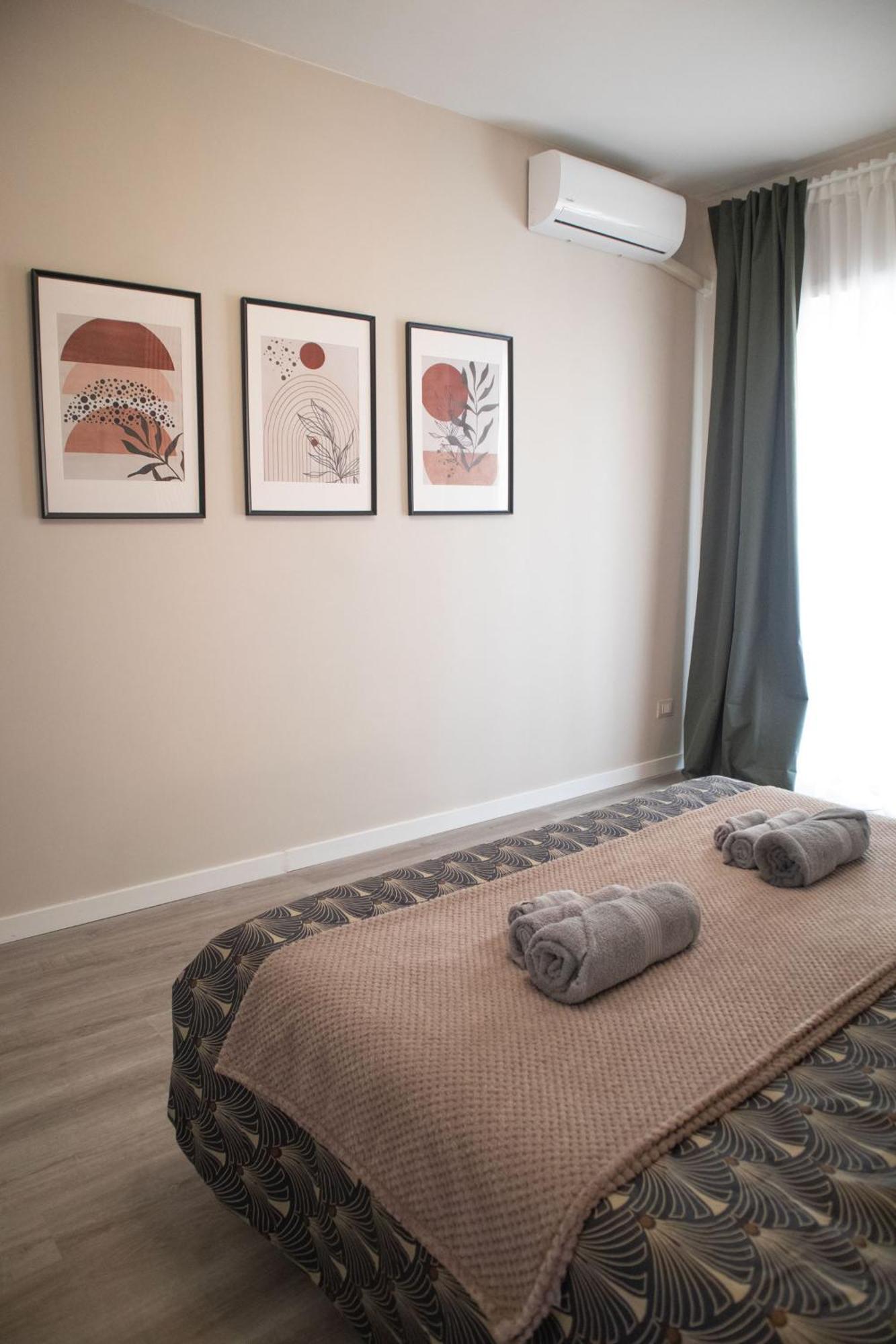 Sara's - Modern Near Metro, Perfect For Families And Groups In Roma