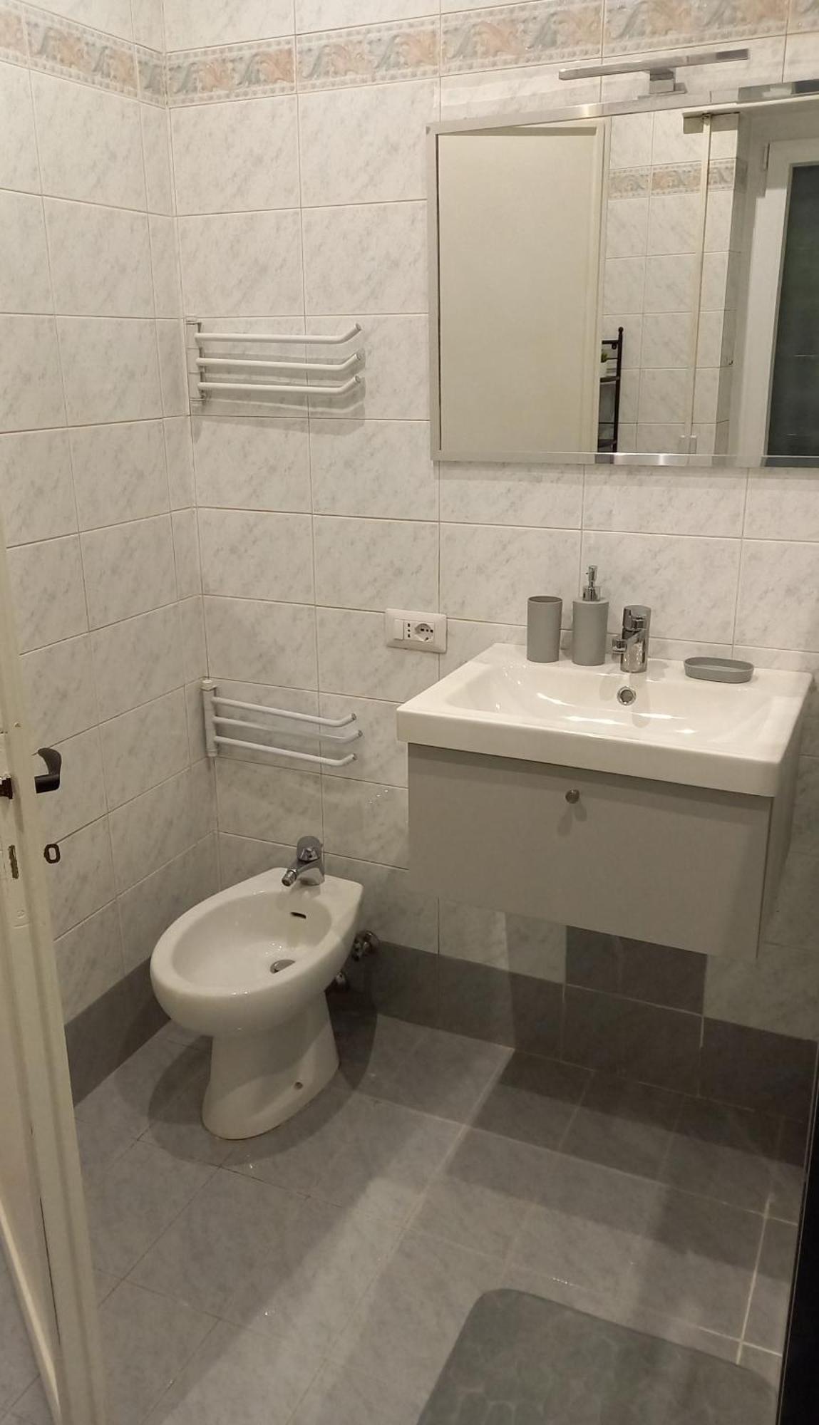 Comfort And Strategy In Roma